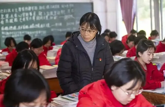 华坪女高2026高考成绩单:152名女孩全员上线,本科过线率达94.3%