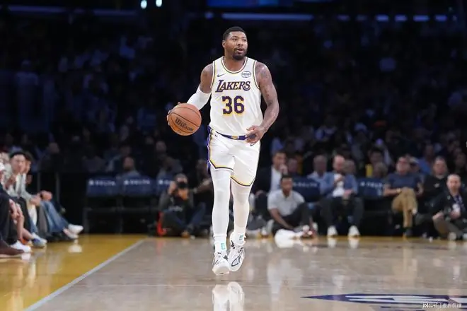 火箭准备打响今年NBA自由市场第一笔重磅引援:目标湖人后场铁闸