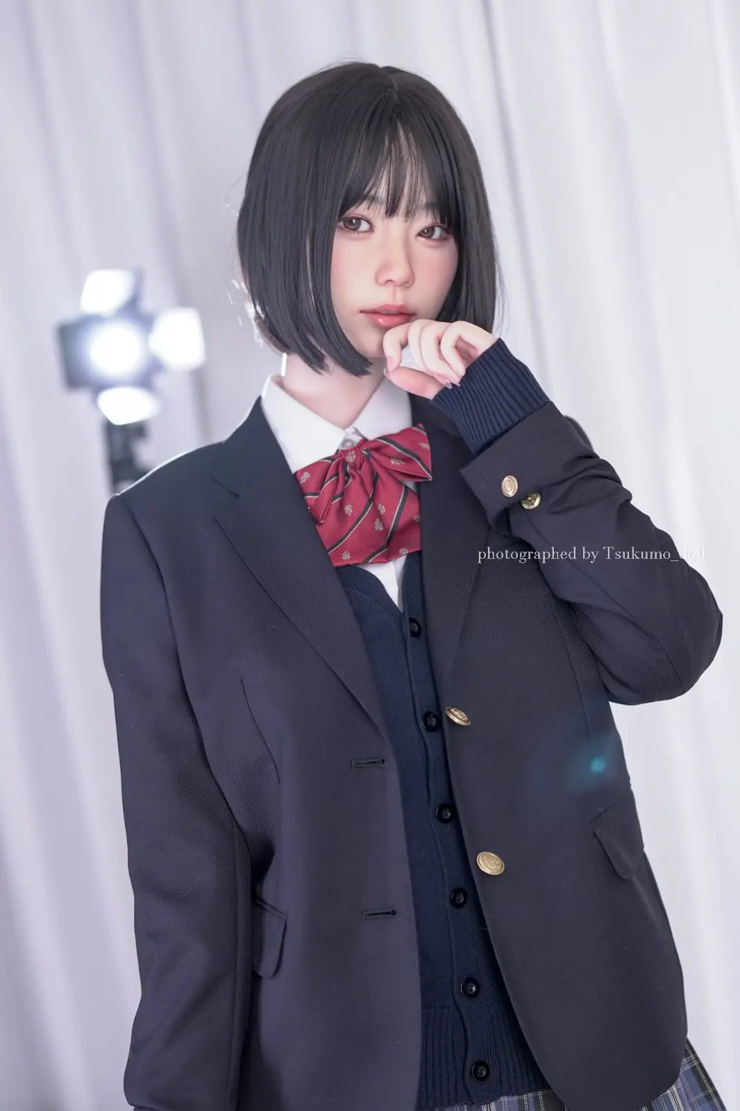 日本超写实JK美少女玩偶走红!五官精致 肌肤质感逼真