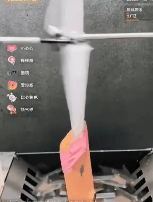 连旭旭宝宝都中招的“地摊直播”,到底有啥套路?