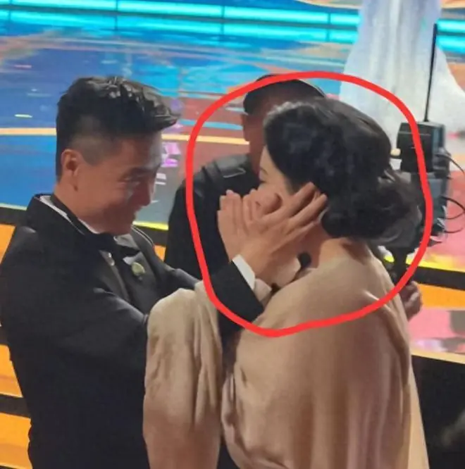 原来他们是夫妻,名气不大竟是杨紫闺蜜,嫁了个导演丈夫相差20岁