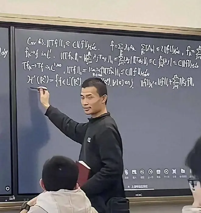 官媒亲宣,35岁韦东奕再破天花板,让王虹和整个学术圈“沉默”了