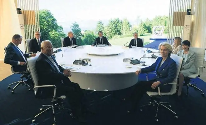 警告中国别动武?英媒提醒:中国正在打出一张王牌,比稀土更致命