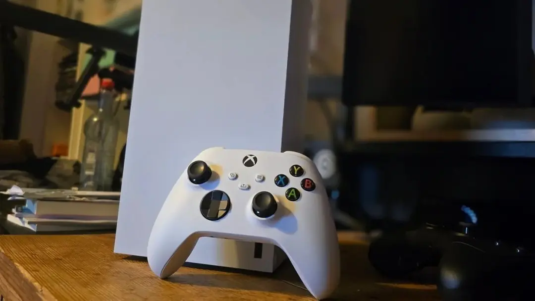 微软推Project Positron:实体Xbox光盘可转永久数字许可证