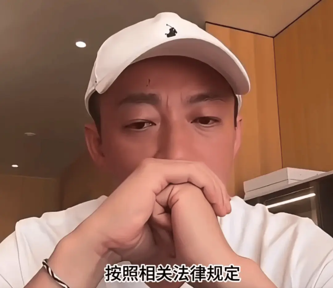汪小菲解答儿女为何不在北京读书:不想改变他们的生活状态