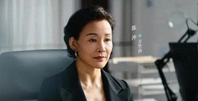 《问心2》:医生拼命救人,反被患者告上法庭,谁才是坏人?