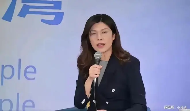 国民党即将率团赴京,官宣同一天,郑丽文改口直呼“大陆”