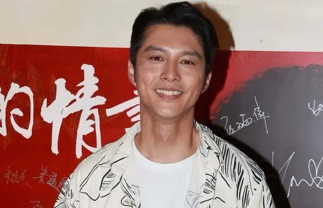 恭喜!香港知名演员升咖当电影男主角,一度无戏可拍否认吃软饭
