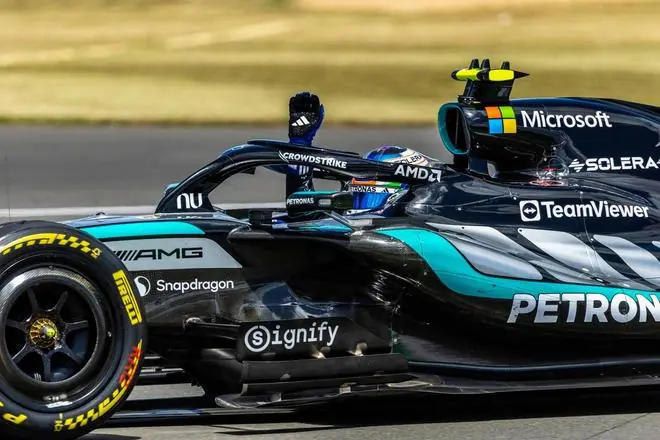 F1英国站排位赛:安东尼利夺赛季第五杆 拉塞尔表现黯淡仅列第四
