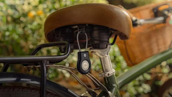 摩托罗拉追踪器Moto Tag 2:蓝牙6.0与UWB,续航超500天