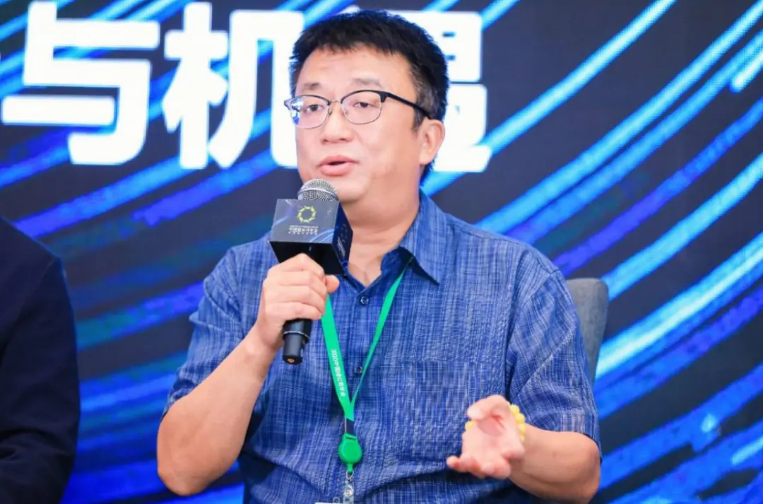 前京东集团副总裁、瑞幸咖啡CTO何刚再创业,杀入家庭陪伴机器人赛道