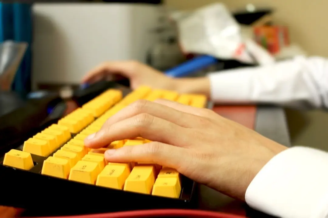搜狗输入法PC端AI打字引擎全面升级,精准度与智能联想显著提升