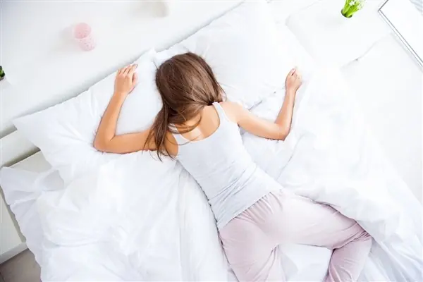 王腾创立今日宜休,以AI驱动全周期睡眠与精力管理