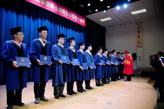 湖北大学5名研究生被退学,学校公布原因,令许多家长看清了现实