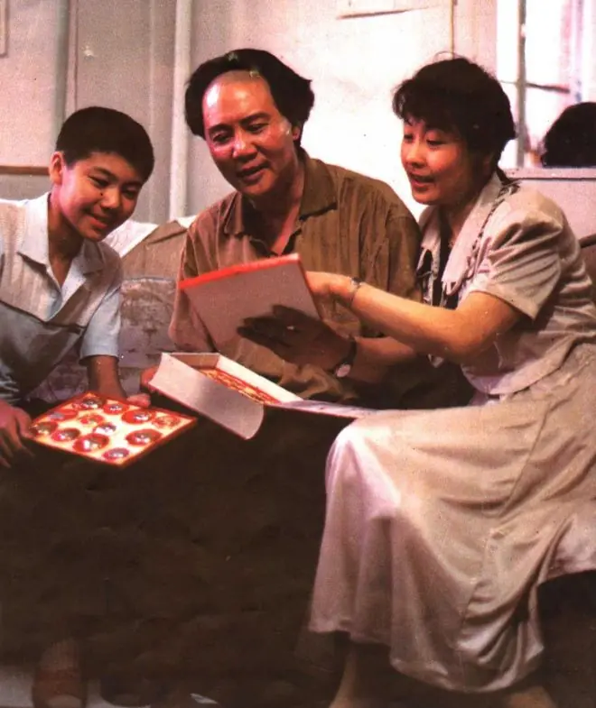 1978年,古月接到八一厂调令,惴惴不安,妻子:就这么报答主席?