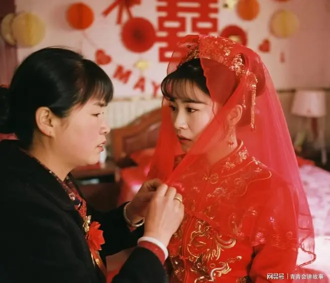 92年我替姐出嫁,结婚后发现他是部队少将,姐姐得知消息当场气晕