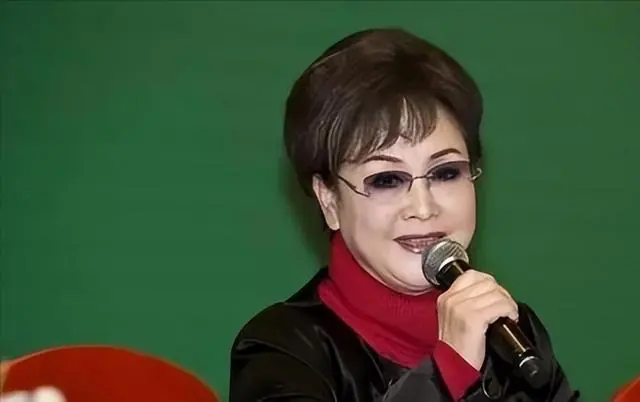 李谷一不再藏着,曝光宋祖英走上高位的真相,观众:原来如此!