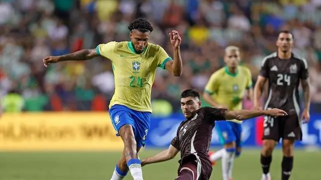 德天空:曼联仍在努力促成签埃德松,完成交易很难但仍有可能