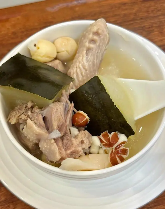 夏天吃肉,别总吃鸡肉牛肉,多吃这3种肉,营养好吃不上火