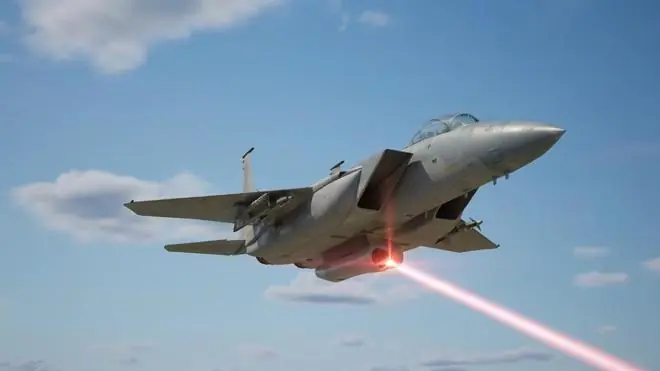 成本骤降90%!以色列“铁束”激光武器即将飞上F-15,无人机克星升空倒计时