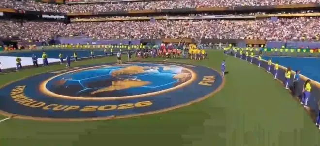 半场:法国1-0瑞典,姆巴佩破僵,奥利塞凌空侧钩中框