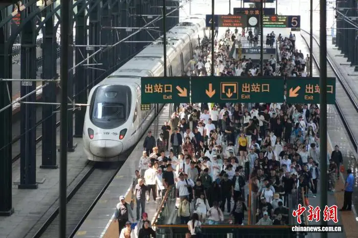 哈铁2026年暑运预计发送旅客2109万人次 同比增长2.1%