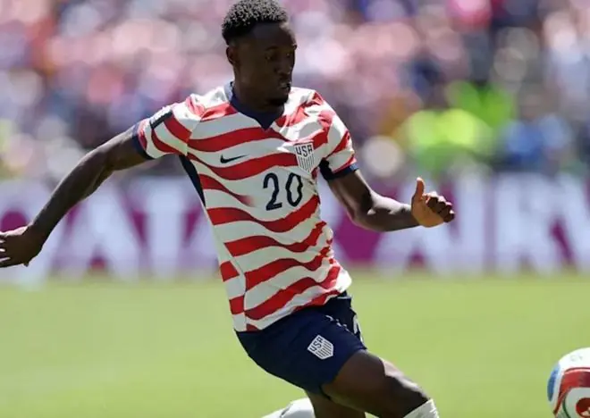 图片报:多特为吉拉西离队做准备,考虑阿斯拉尼和巴洛贡