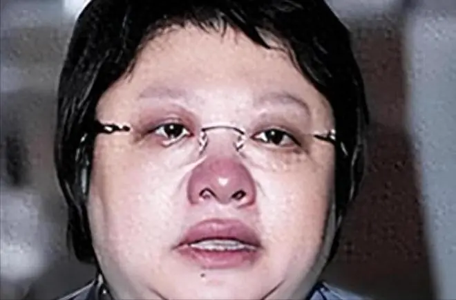 韩红风波升级,基金会被曝猛料,央媒一举表态,暴露了不堪的一面