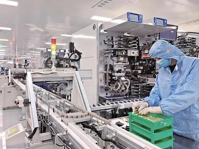 印尼傻眼了!本以为可以轻松收割中企,结果2大船撤走了全部设备