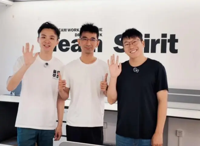 孙东旭组“失意者联盟”,俞敏洪又带出个新“对手”