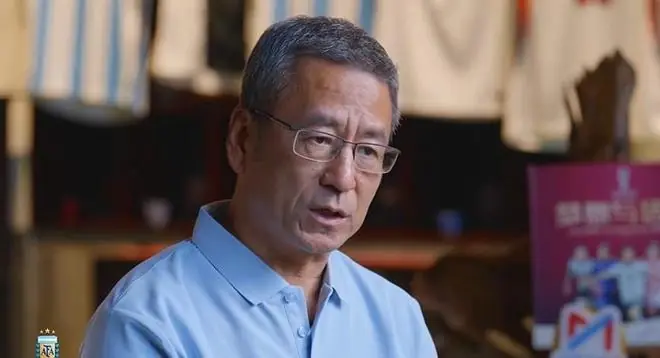 白岩松:我不喜欢越来越一样的足球,庆幸自己喜欢的是阿根廷