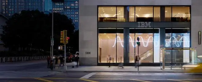 IBM预警AI基建热潮抢占企业软件支出预算,引发软件板块下挫