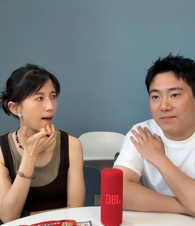 翻车了!这一次,离婚又复婚的梁靖崑,仅剩的“体面”被撕下