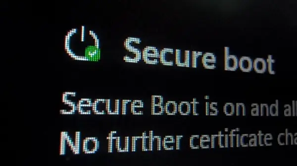 微软暂停Windows 11安全启动证书更新,因BitLocker修复界面卡死问题