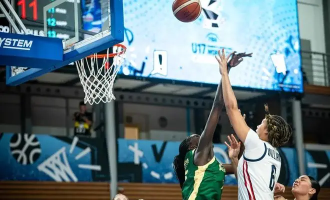 U17女篮世界杯凌晨战报:亚洲第一险些掀翻美国队,中国女篮拼至最后输得不冤